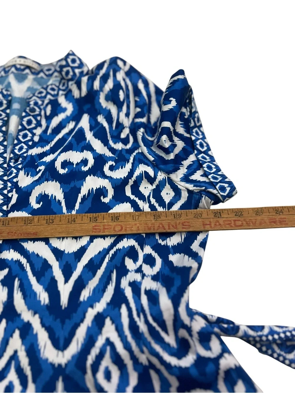 Alice + Olivia Lucy Roll Sleeve Ikat Mini Belted Shirtdress Size 12 - Picture 7 of 10